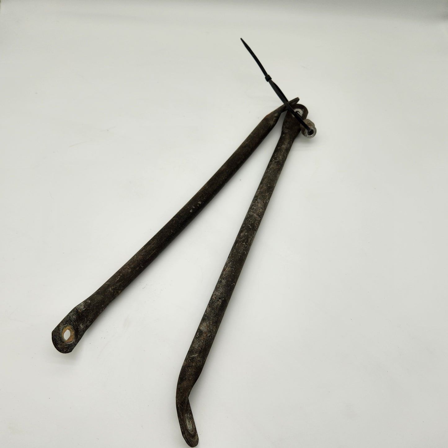 Volvo GT 240 Front Strut Braces 1975-1993