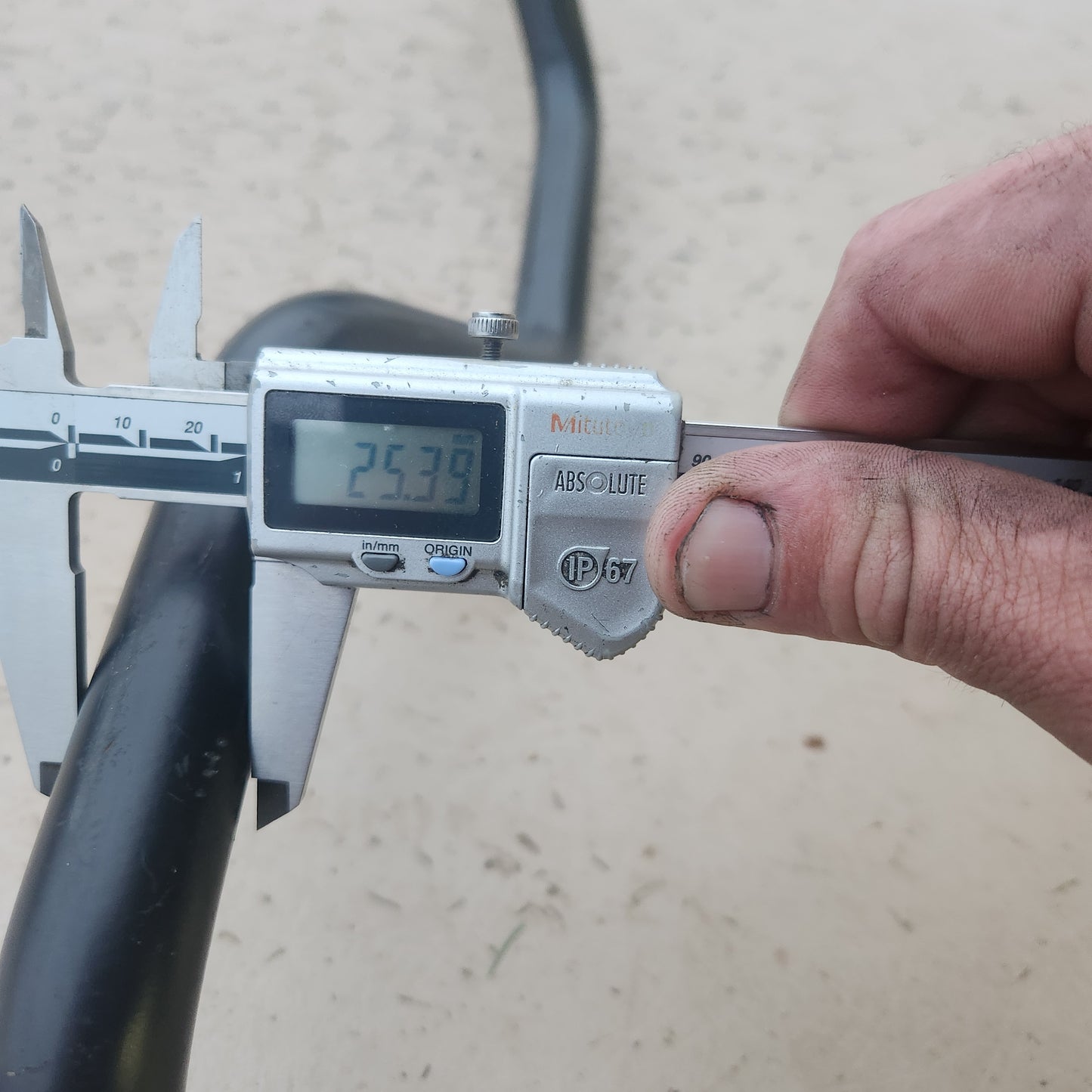 25mm Rear Sway Bar for Volvo 240 black powder coated fit 1975-1993