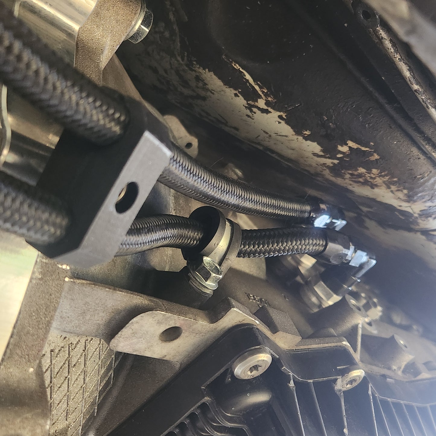 Jaguar 8HP Oil Cooler Adapter