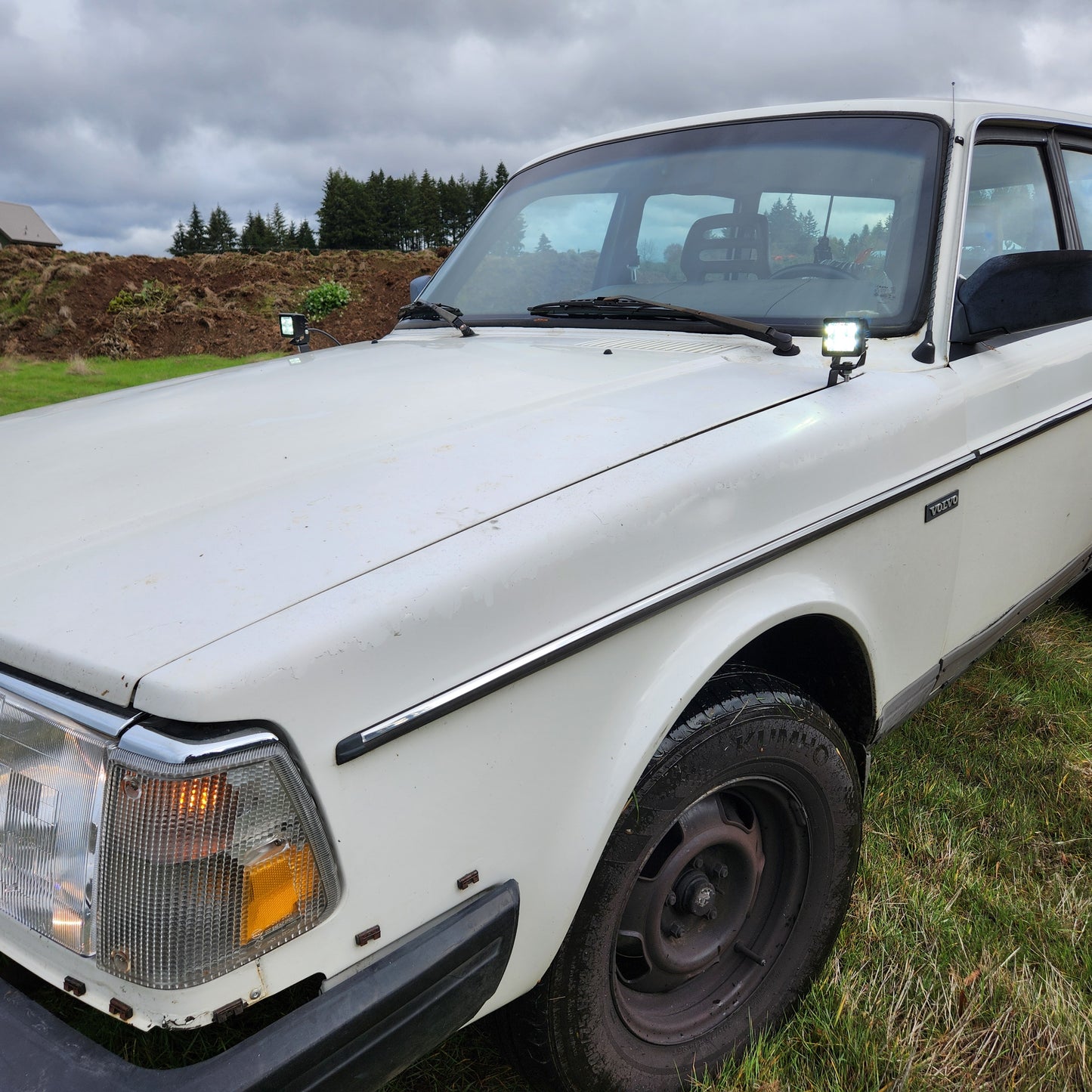 Ditch Light Brackets Volvo 240 1975-1993