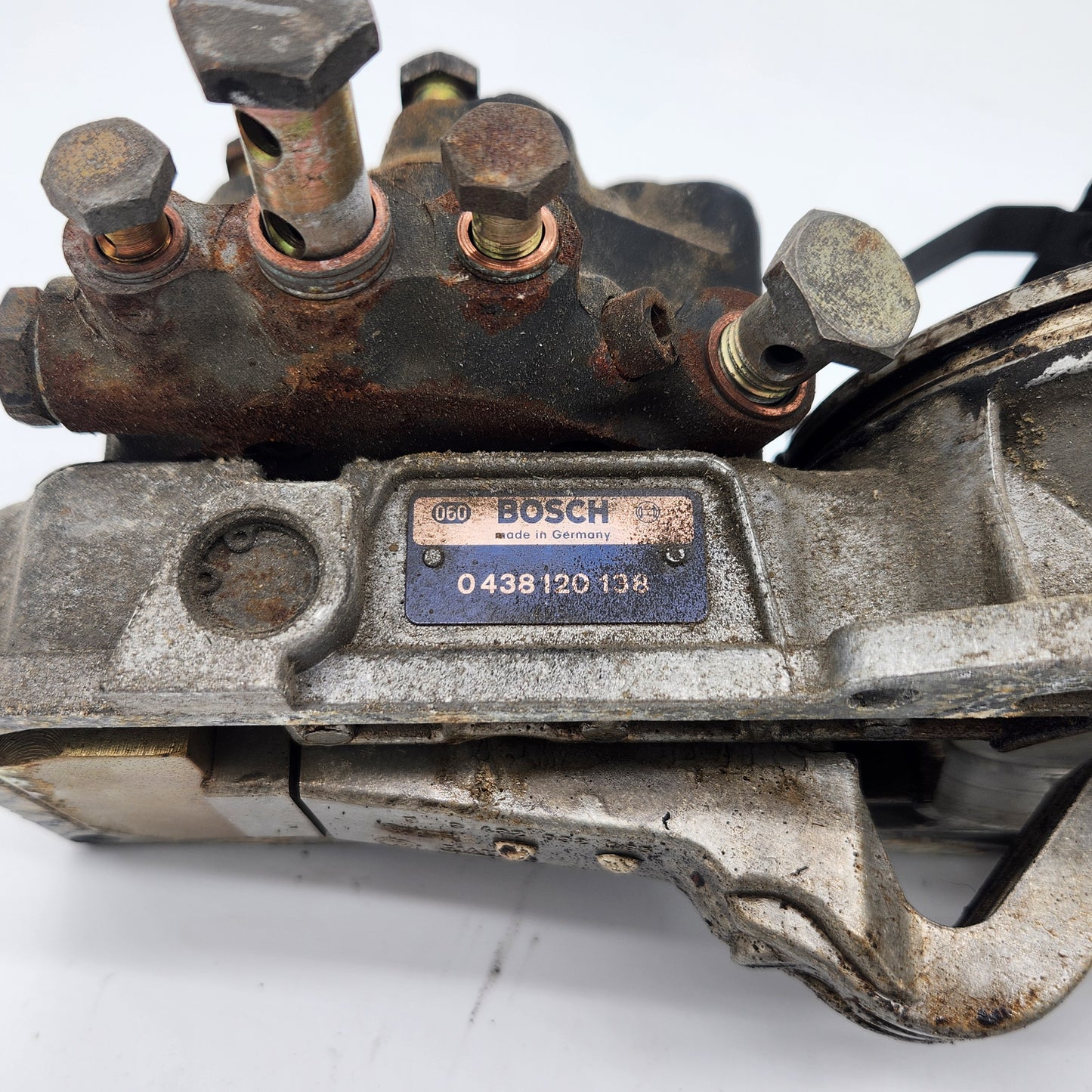 CIS K-jet Fuel Distributor Volvo 240 242 244 245 Turbo 1981-1985
